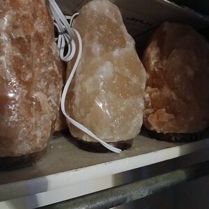 Salt lamp